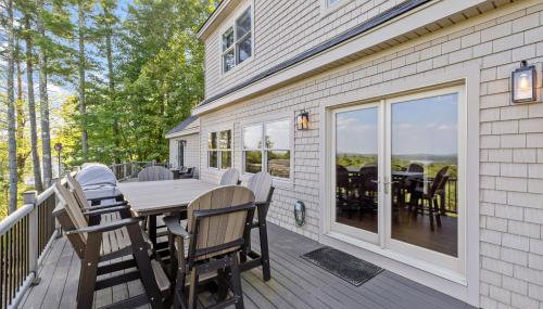 Lakeside Luxury Retreat with Winnipesaukee Views - Foto 3