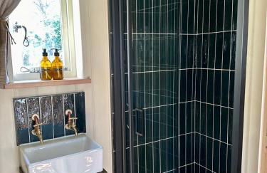 'Bramley' Hut on private farm - Foto 29