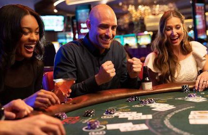 Chicago Gem! Centrally Located - proximity to O' Hare Airport - Foto 20