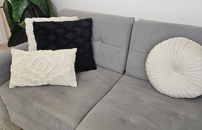 2 Bed Apartment in Zyrardow - Photo 16