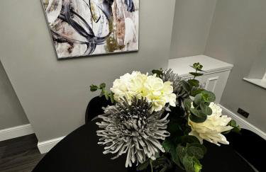 Central Near Hospital 2 Bedroom - Sleeps 4 - Self Check In - Fully Furnished - Foto 22