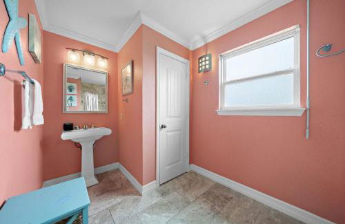 Ranger Resort Near the Beach - Foto 17