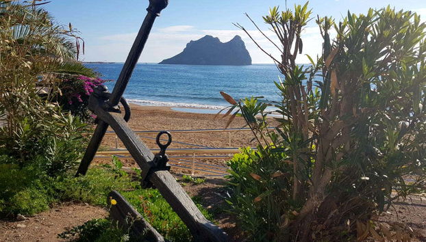 Paisagens naturais próximas ao cais de El Hornillo