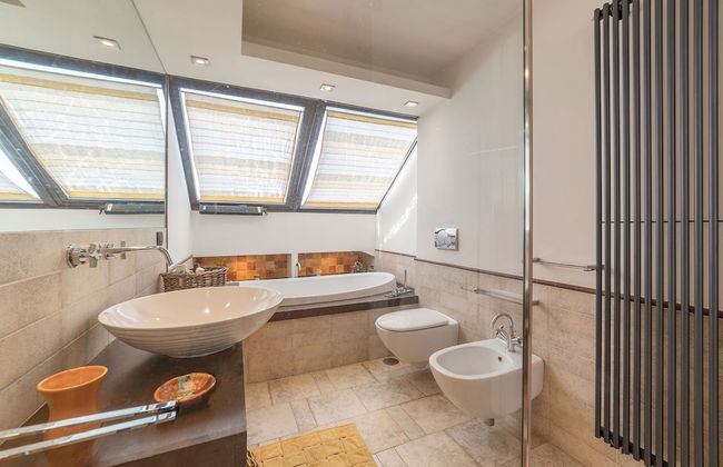 Torlonia Exclusive Penthouse - Photo 27