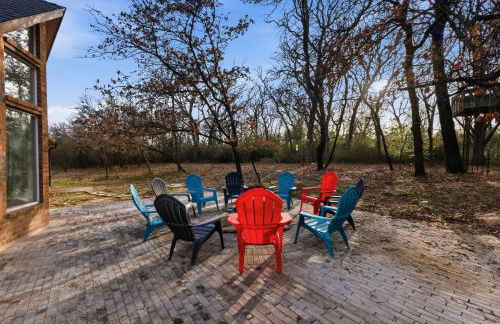 Oakwood Oasis- 1,4 Acres of Tranquility home - Foto 5