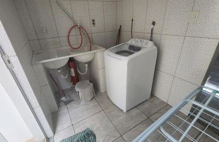 Apartamento com 3 quartos, 2 banheiros e 2 vagas de garagem - Foto 7