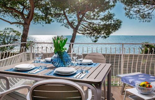 Brezza Marina Deluxe Apartment - Foto 1