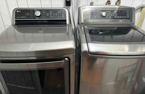 Cozy Indian Lake Chalet on Golf Course with Arcade/Gameroom - Foto 39