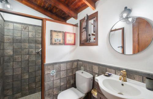 La Casita De Conchita - Photo 13