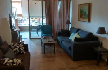 City Break Nearby Metro And Bus Express Airport - Foto 4