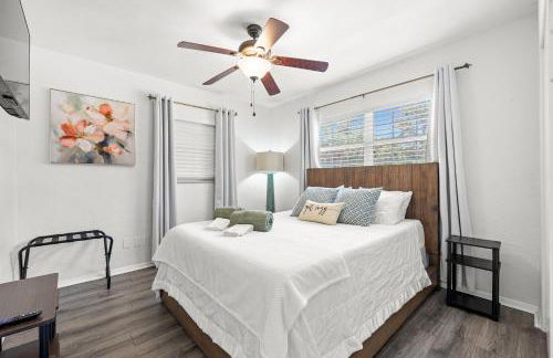 3BR - Beach & Trail - Bikes, Fire Pit, Mini-Golf - Foto 27