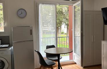 Studio classé 2 étoiles à 5 minutes du centre ville et 10 des Thermes - Foto 10