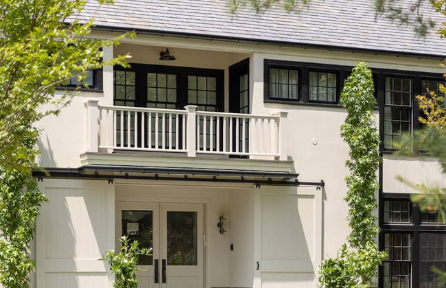 Luxurious 8 Bedroom Retreat With Pool East Hampton - Foto 3