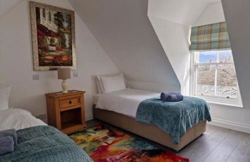 House - Sleeps 8 - Pets Ok - Parking - Foto 13