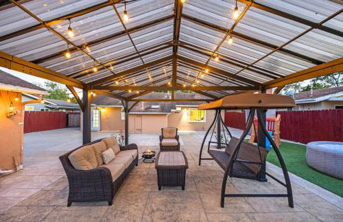 Coastal Home Near UCSB & Airport, Hot Tub, King Beds, Fast Wifi, Sleeps 6 - Foto 25