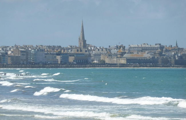 Quiet Duplex Apartment in St Briac sur Mer - Foto 13