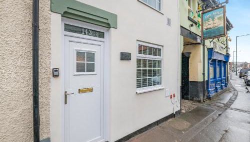 The Tipsy Bee At 143 - Foto 1