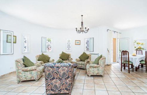 3 Bedroom Awesome Home In Porto Petro - Foto 3