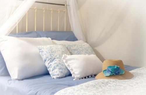 Lorantina Luxury Sea View House with Starlink WiFi near Barbati & Ipsos - Photo 17