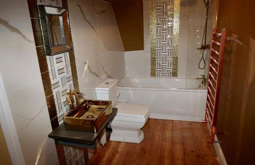 Luxury 9 Bed Manor House Hot Tub Cinema Room SkyTV - Foto 46