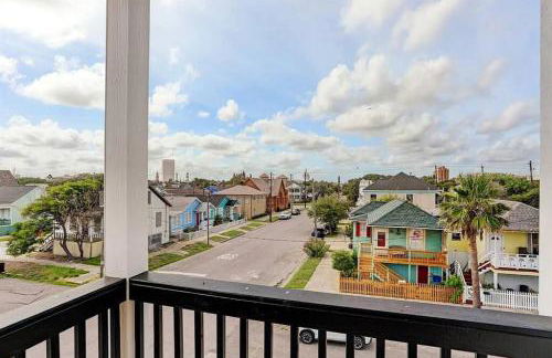 A Galveston Modern with Panoramic Views for Summer - Foto 36