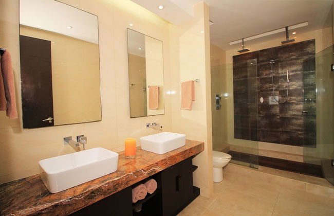 Downtown Apartment Oasis 12 - Photo 39