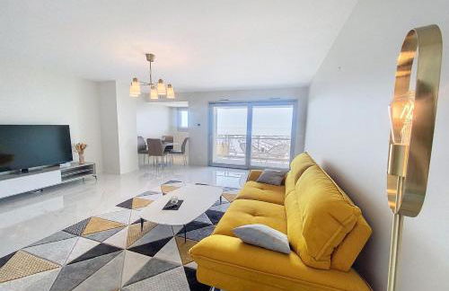 Horizon bleu vue mer dernier étage clim - Photo 16