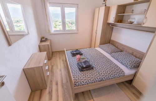 Holiday home Leko with outdoor pool and hot tub , can fit 22 people - Foto 80