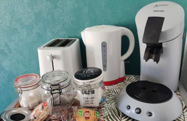 Charmant studio 8, parking et wifi gratuit, local vélo - Foto 2