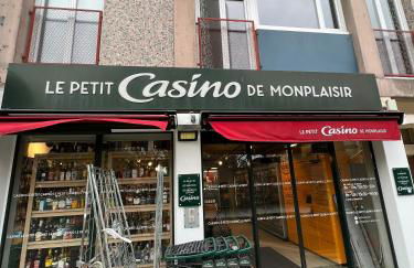 Sunset Duplex - Grand-Rond, Jardin des plantes, centre-ville, 2 BDRs 60m2, AC, Netflix - T3 60m2 avec clim - Foto 35