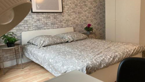 Cosy, new furniture, 10min walk to train station - Foto 4