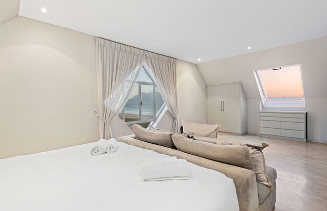 Dolphin Beach A301 - Photo 2