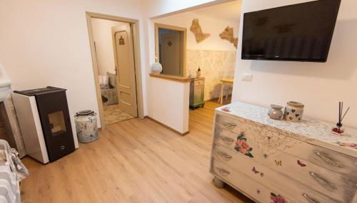 M&C Vicolo corto - Foto 1