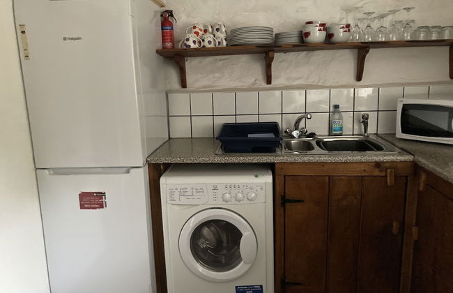 Relaxing Holiday in Millpond Cottage - Cwmiar - Photo 6