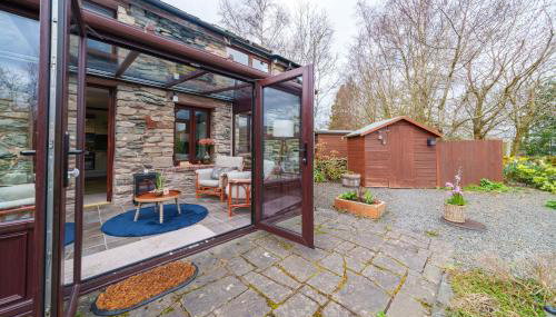 6 The Mews - Cosy Cottage with garden - Foto 4