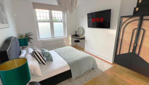 1 Bed / 1 Sofa Bed 'Scandi' Style Ground Floor Apartment - Foto 2