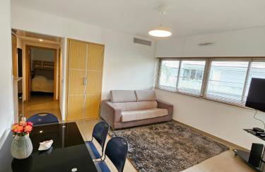 Juan-les-Pins 2-room apartment - Photo 3