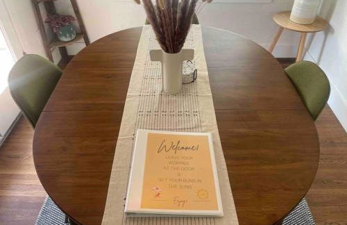 Huge Updated Spanish Apt - Steps to Beach & Bay! - Foto 24