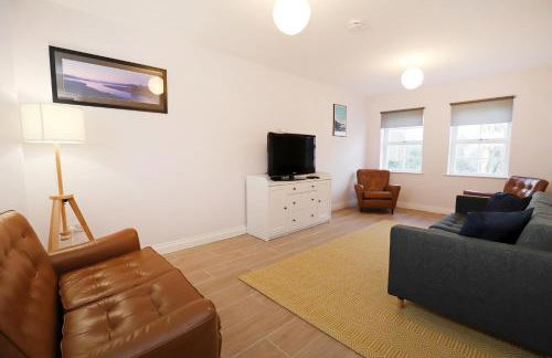 Royal Hillsborough Village Luxury Townhouse - Foto 1