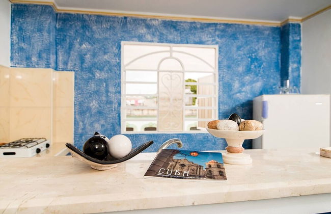 Apartamento Privado con Balcón y Vistas - Photo 13