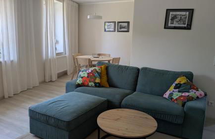 Moderne 3-Zimmer-Ferienwohnung direkt am Saaleradwanderweg - Foto 4