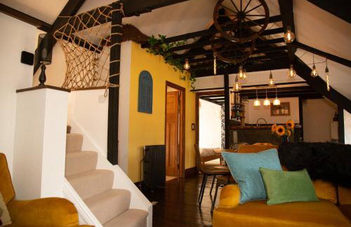 Quirky Boutique 1840s Stable - Foto 20