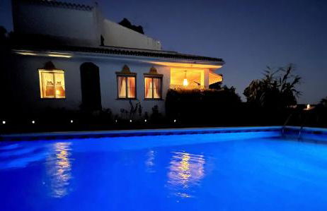 Holiday villa in 10 min from Fuengirola beach with sea views pool BBQ parking WiFi aircon big garden - Photo 14