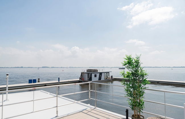Houseboat Sneekermeer With Sun Deck - Foto 28