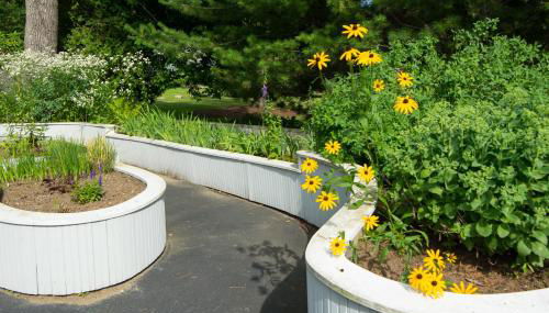 Parker House - Photo 2