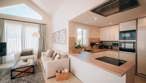 Frontline Golf Penthouse Alcazaba Lagoon - EHHouse - Foto 5, stove