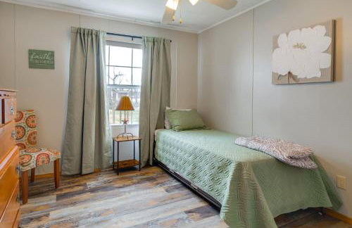 Lake Conroe Bliss Waterfront Home with Boat Ramp - Foto 21