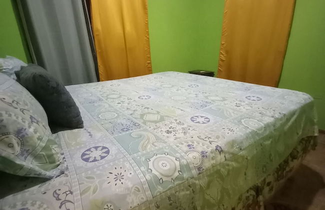 Deano's Cottages - Photo 25