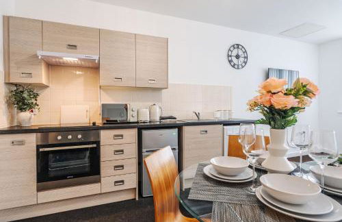 Trafford Stays - Work & Leisure - Foto 44