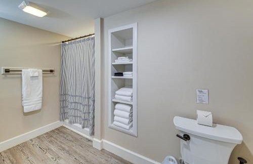 The Beachhouse Retreat with Prescot Bay Views! - Foto 34